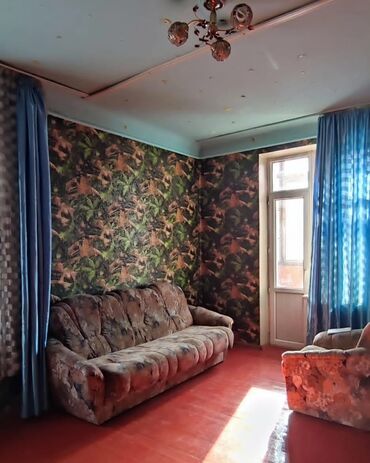 киевская уметалиева: 1 комната, 29 м², Сталинка, 2 этаж, Старый ремонт