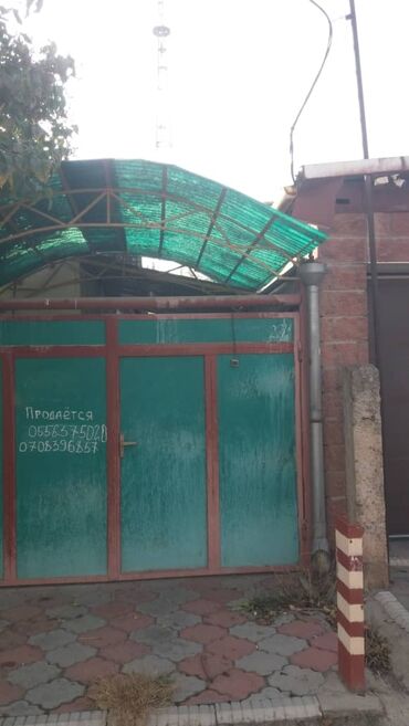 я ищу дом рабочий городок: Үйдүн жарымы, 57 кв. м, 3 бөлмө, Кыймылсыз мүлк агенттиги, Эски ремонт