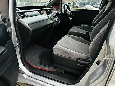 Honda: Honda Stepwgn: 2006 г., 2 л, Автомат, Бензин, Минивэн — 6