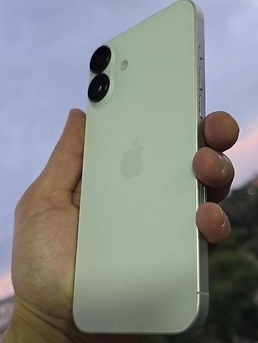 89: IPhone 16 Plus, Б/у, 256 ГБ, Белый, 89 % — 4