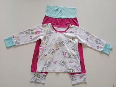 klompe vesna: Pajamas set