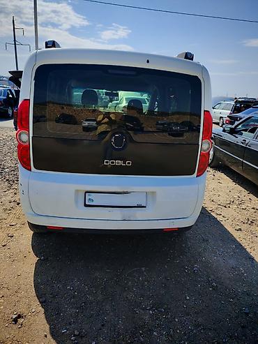 fiat doblo avtomat: Fiat Doblo: 1.4 l | 2012 il 318000 km Universal — 2