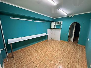 Аренда зданий: 📢 *СДАЁТСЯ КОММЕРЧЕСКОЕ ПОМЕЩЕНИЕ*📢 🏢 Идеально под салон красоты — 7