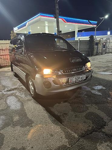 black edition: Hyundai H-1: 2002 г., Механика, Дизель, Минивэн — 6