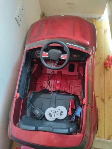 uşaq maşıni: BMW satılır surulmediyi üçün matoru yatıb pultu adapteri yerindədir