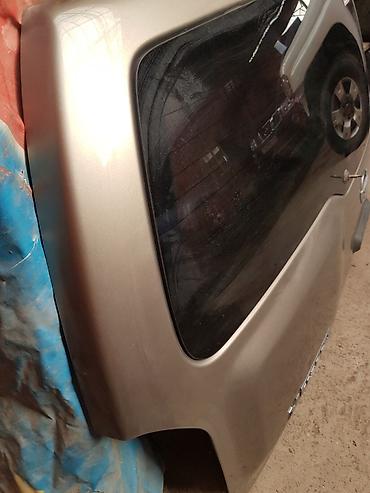 terrano 2: Nissan X Terra VQ40 крышка багажника, Ниссан Икстерра 2005 по 2014 — 5