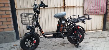 мощный самокат: Продаю электроскутер motor на 800w батарея 60v21ah двойные