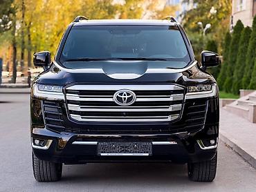 Toyota Land Cruiser: 2023 г., 3.5 л, Автомат, Бензин, Внедорожник