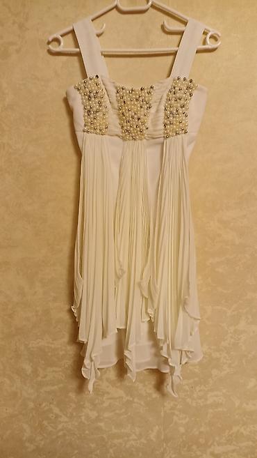 Ziyafət donları: Ağ don,2dəfə geyinilib.200azn alınıb — 15