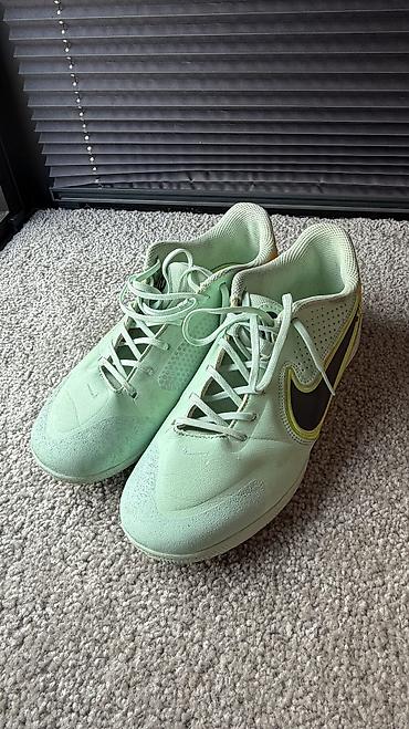 nike kd: Футзалки Nike 43 размер продаю так как мужу они маловаты для игры это — 2
