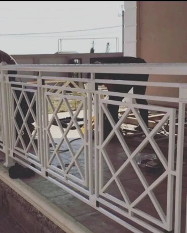 Barmaqlıqlar: Reşotka 1-kv 35 azn başlayır 
Məhəccər 1-metr 50 azn başlayır — 14