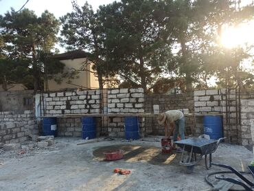Təlim, kurslar: Fərdi yaşayış evlərinin tikintisi xidmətləri təklif olunur. Bu xidmətə