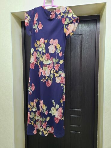 платье с запахом: Вечернее платье, Классическое, Длинная модель, Без рукавов, 4XL (EU 48)