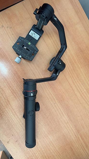 ucuz qaz peci: Peşəkar 3‑oxlu kamera stabilizatoru (gimbal) - Yüngül və möhkəm — 9