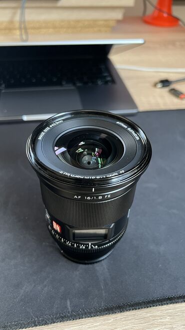 Videokameralar: Linza Viltrox 16mm 1.8 sony e mount teze kimi