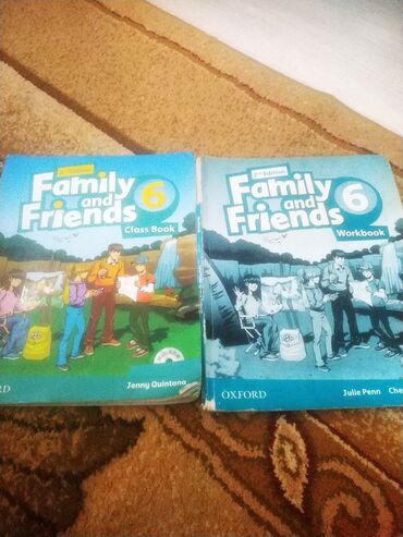 Книги, журналы, CD, DVD: Продаю family and friends 6.и 4