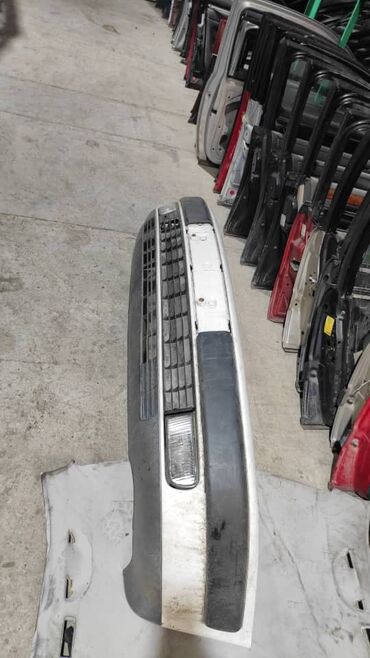 Volkswagen: Volkswagen Vento: 1995 г., 1.8 л, Механика, Седан — 10