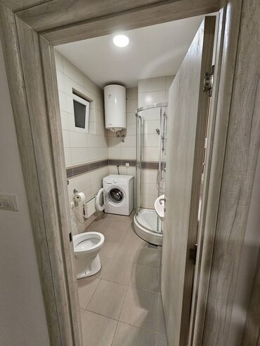 Dugoročni najam stanova: 3 sobe — 20