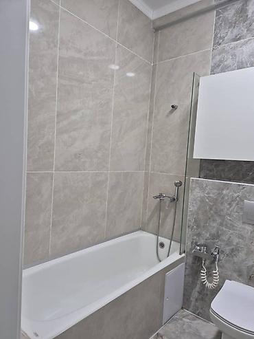 Долгосрочная аренда квартир: 3 комнаты, Риэлтор, Без подселения, С мебелью полностью — 18