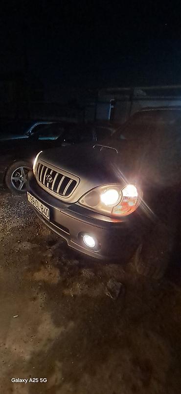 Hyundai: Hyundai Terracan SUV - Kuzov: iri ölçülü off-road SUV, 5 qapı - Rəng — 1