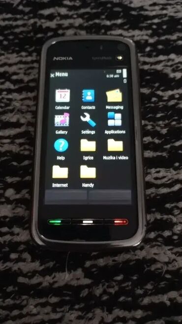 Nokia: Nokia 5530 Xpressmusic — 3