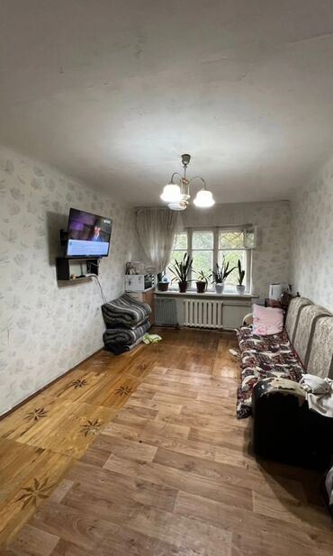 политех дом: 2 комнаты, 40 м², Хрущевка, 1 этаж