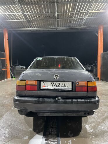 Volkswagen: Volkswagen Vento: 1994 г., 2 л, Механика, Бензин, Седан — 4
