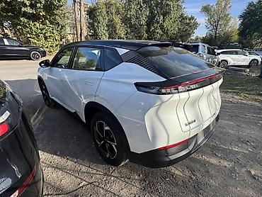 Dongfeng: Dongfeng : 2026 г., Электромобиль, Кроссовер lalafo.kg да — 4 Dongfeng: Dongfeng : 2026 г., Электромобиль, Кроссовер — 4