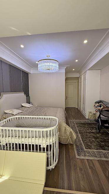 Продажа квартир: 4 комнаты, 180 м², 2 этаж — 12