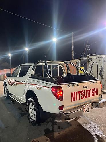 luaz satilir: Mitsubishi L200: 2.5 l | 2012 il 256000 km Pikap — 10