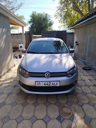 форт фокус 1: Volkswagen Polo: 2014 г., 1.6 л, Автомат, Бензин, Седан