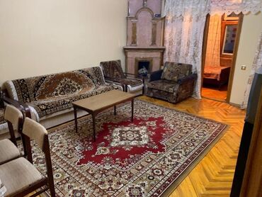 xacmazda gunluk kiraye evler: Kateqoriya Köhnə tikili Mərtəbə 5 / 5 Sahə 50 m² Otaq sayı 2 Təmir var
