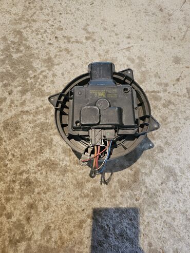 Вентиляторы: Вентилятор Mercedes-Benz Б/у, Оригинал at lalafo.kg — 2 Вентиляторы: Вентилятор Mercedes-Benz Б/у, Оригинал — 2