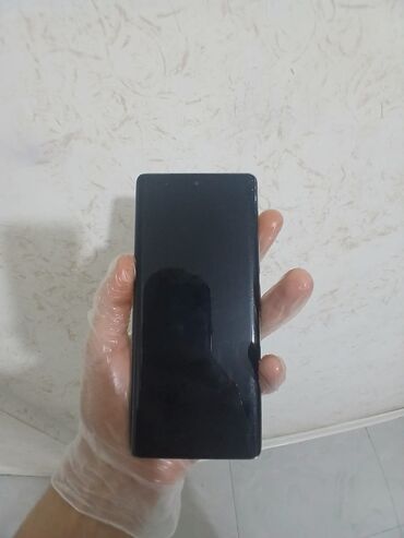 телефон fly включение: Smartfon – qara ön panel, qızılı çərçivə Xüsusiyyətlər və dizayn: -