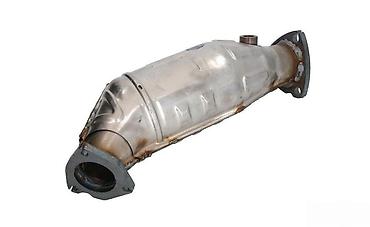auspuh za auto: SKODA SUPERB VOLKSWAGEN PASSAT B5 B5.5 1.8T KATALIZATOR | Vise — 1