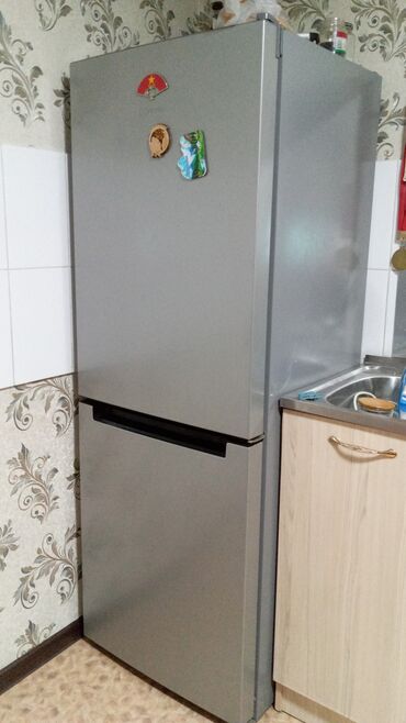 комбайн кухонный: Холодильник Indesit, Новый, Side-By-Side (двухдверный), 70 * 170 *