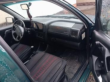 Volkswagen: Volkswagen Golf: 1995 г., 1.6 л, Механика, Бензин, Хэтчбэк — 4
