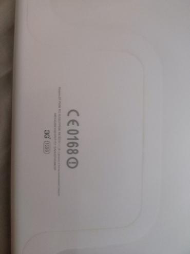 Samsung: Ekran işlekdi, wifi qoşulur, ama heç bir proqramm açmır. Zapçast kimi — 3
