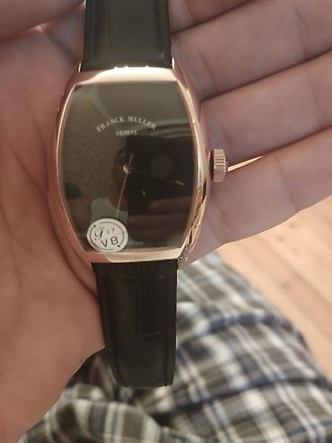 meta eynək: Franck Muller Geneve qol saatı - Korpus: tonneau (yastıqvari) forma — 1