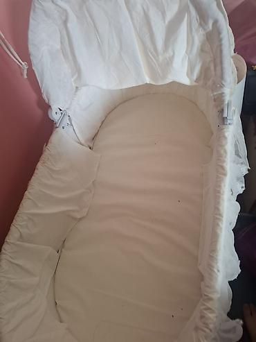 Beşiklər: Ağ rəngli beşik/kolyaska tipli beşik - Oval forma, yumşaq və rahat — 3
