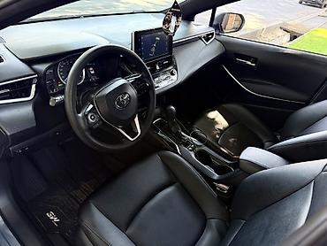 voxy noah: Toyota Corolla: 2021 г., 1.8 л, Автомат, Гибрид, Седан — 9