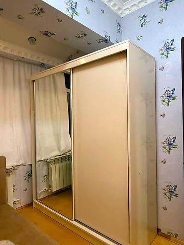 küpe dolab: Kupe dolab 250 azn. Olcusu 1,60×2×0,60sm. Unvan Masazir. Endirim — 1