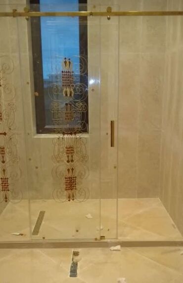 Duş kabinaları, arakəsmələr: Arakəsmə, Künc üçün -da lalafo.az — 12 Duş kabinaları, arakəsmələr: Arakəsmə, Künc üçün — 12