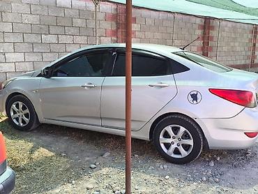 Транспорт: Hyundai Solaris: 2013 г., 1.6 л, Механика, Бензин, Седан — 2