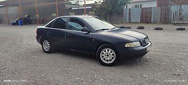 camry 2020: Audi A4: 1998 г., 1.8 л, Механика, Бензин, Седан — 5
