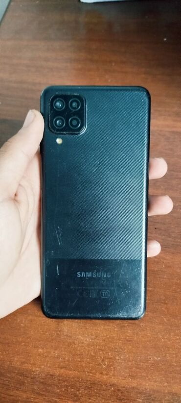 стикеры на телефон: Samsung Galaxy A12, Колдонулган, 64 ГБ, түсү - Кара, 2 SIM