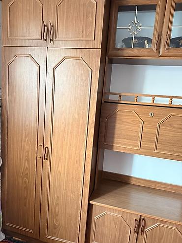 yun dest: Yataq otağı və qonaq otağı üçün mebel dəsti - Dolab/vitrinli divar — 1