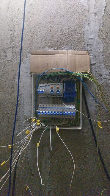 Электрики: Электрик | Установка стиральных машин, Демонтаж электроприборов, Монтаж видеонаблюдения Больше 6 лет опыта at lalafo.kg — 12 Электрики: Электрик | Установка стиральных машин, Демонтаж электроприборов, Монтаж видеонаблюдения Больше 6 лет опыта — 12