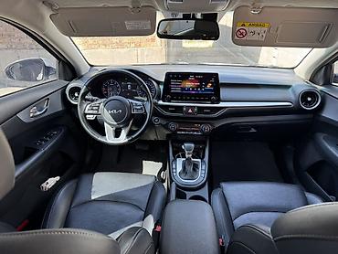 Продажа авто: Kia K3: 2021 г., 1.6 л, Вариатор, Бензин, Седан — 6