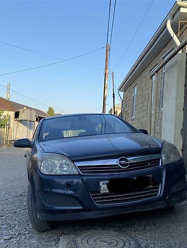 mercedes 160 a: Opel Astra H, 5 qapılı hetçbek - Kuzov: hetçbek, tünd mavi rəng - — 1